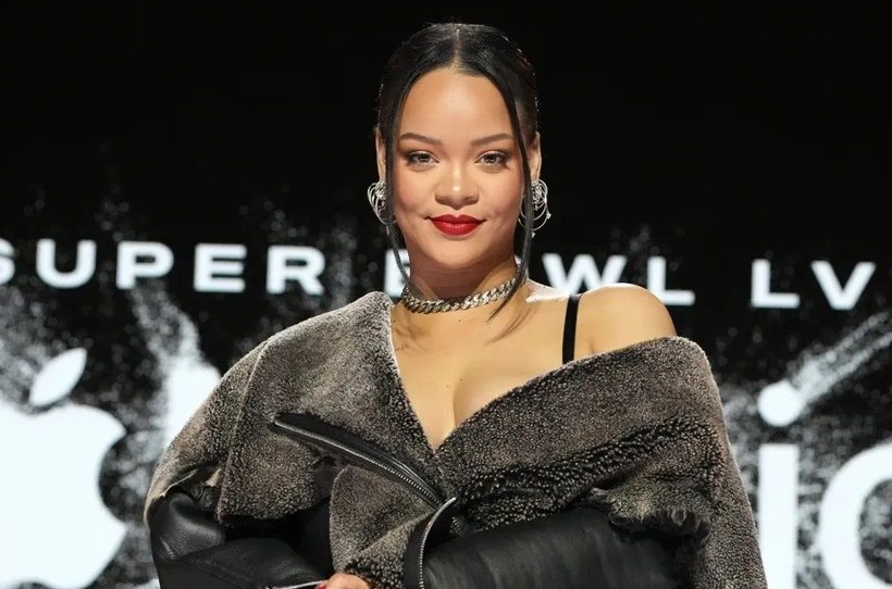 rihannadan yeni album sinyali vasat bir sey ortaya koyamam diyerek acikladi 2 PtSNBKs4