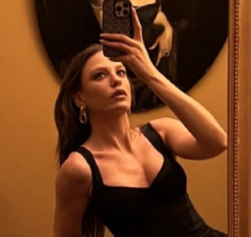 serenay sarikaya depresyona girdi 0 4bI2tURF