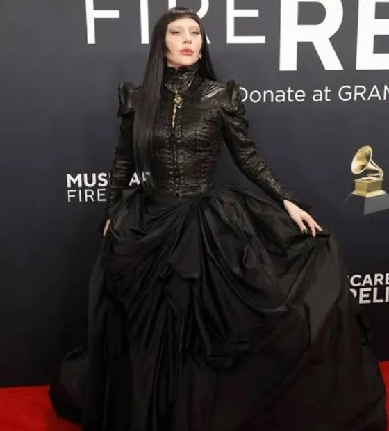 sibel canin album tarzi yine tartisildi lady gagaya benzemis 3 3nz1cJi2