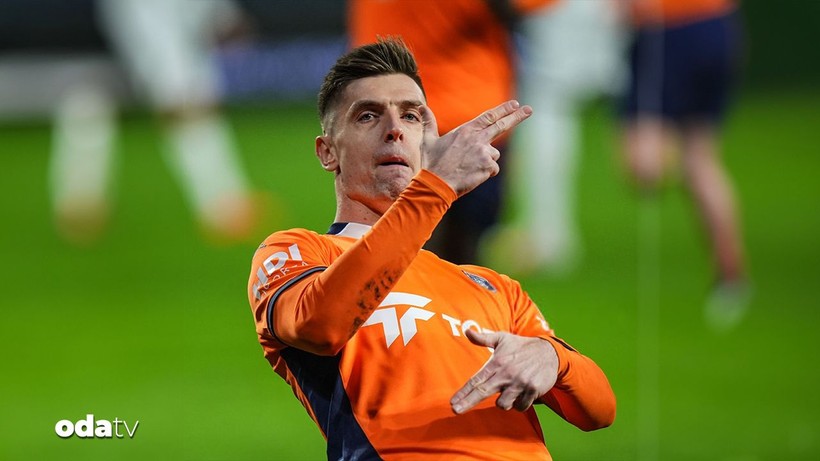 super ligde gol yarisi kizisti piatek lider 1 XalZaYhg