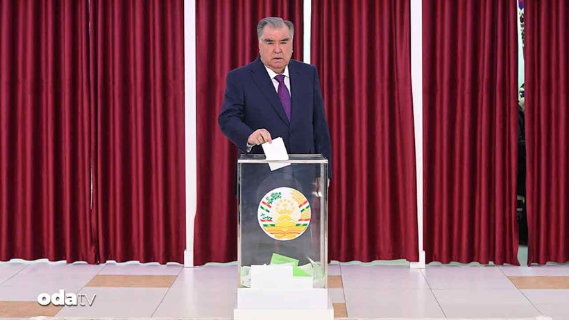 tacikistan secimde ysk baskani yener orada 0 F3TwlwSc
