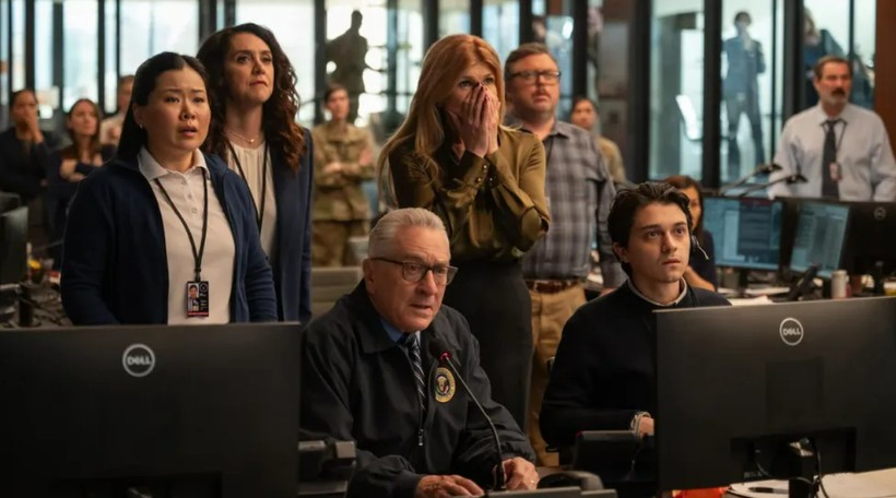 tesaduf mu planli mi netflixten trump gondermeli dizi 4