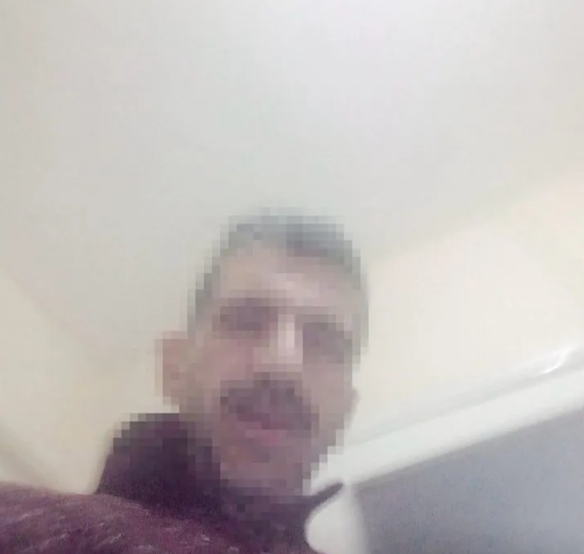 toplu tasimada skandal genc kadinin fotograflarini cekerken yakalandi 1 alNg3TTb