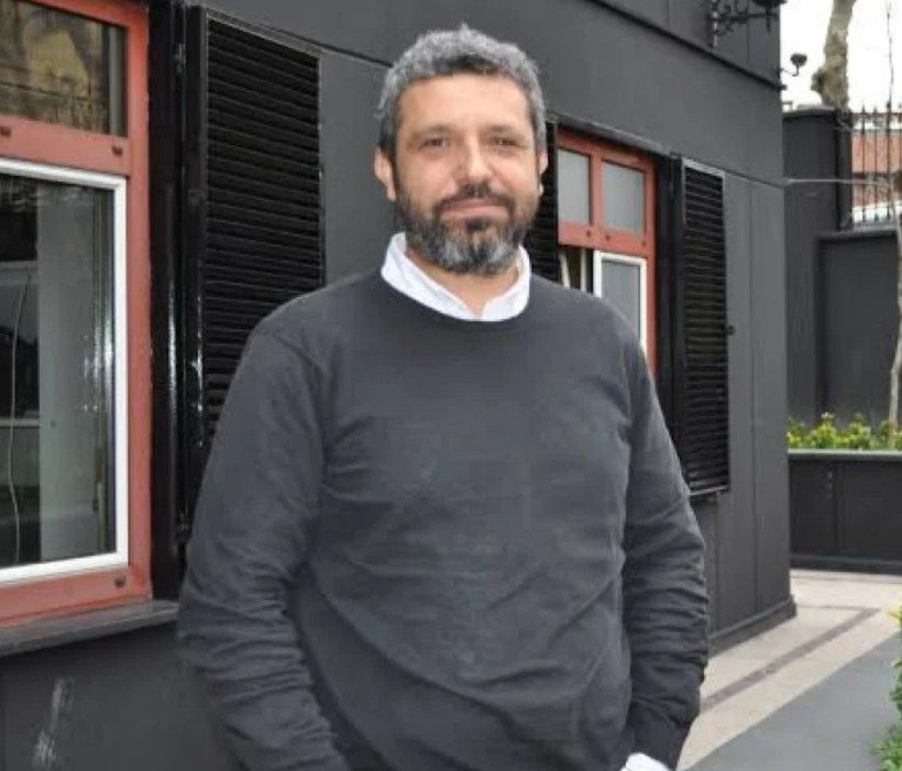 unlu yonetmen erhan baytimurdan aci haber 3 OmjRCSFA