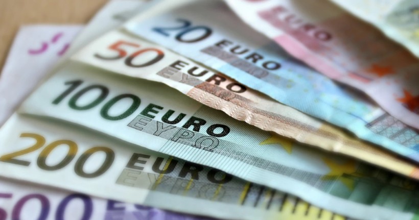 ursula von der leyen acikladi euro rekora firladi 3 eAQvnm7C