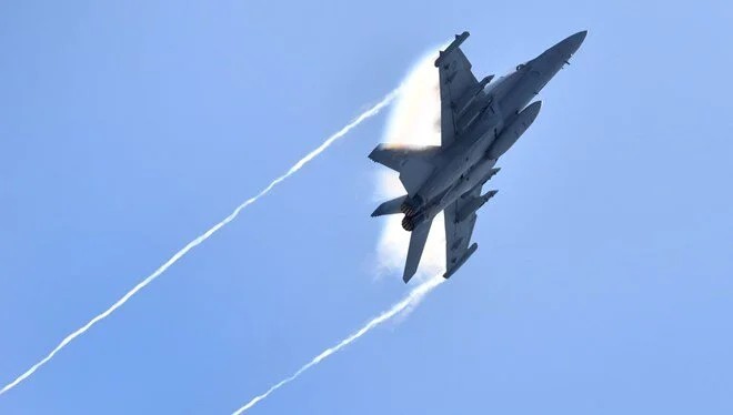 yine abd yine ucak problemi rubionun yuregi agzina geldi apar topar geri donduler 8 gJmZDakU