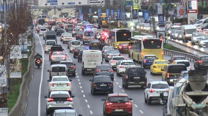 2024te trafikte olanlar 105 saat kaybetti istanbul zirveye oturdu 0 QYR2XJh5
