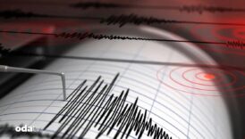 akdenizde iki deprem birden kqsUkxcW