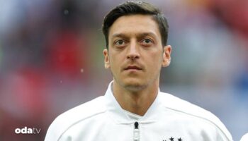 almanlar mesut ozili sildi ZtkE9SEQ