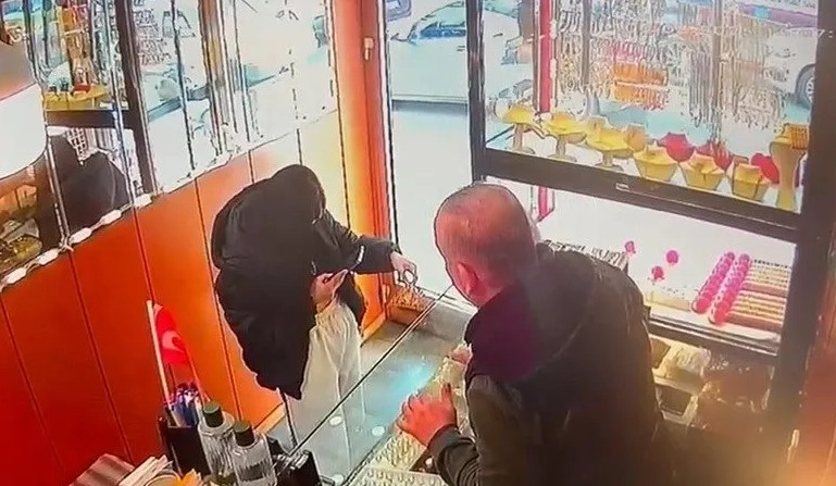altin taci kapip kacti ifadesi pes dedirtti sevgilim alamayinca caldim 3 7MgbZOXS