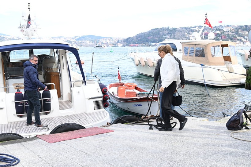 arzu sabancidan trafige cozum eve tekneyle dondu 2 sEjRIcXb