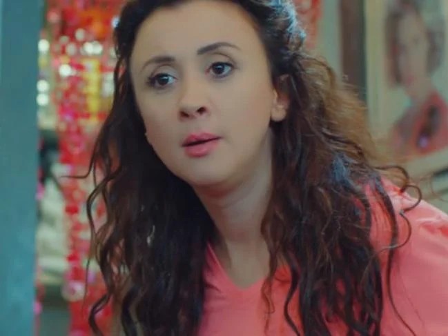 bahara yeni bir isim daha katiliyor 2 LeE6LHKm