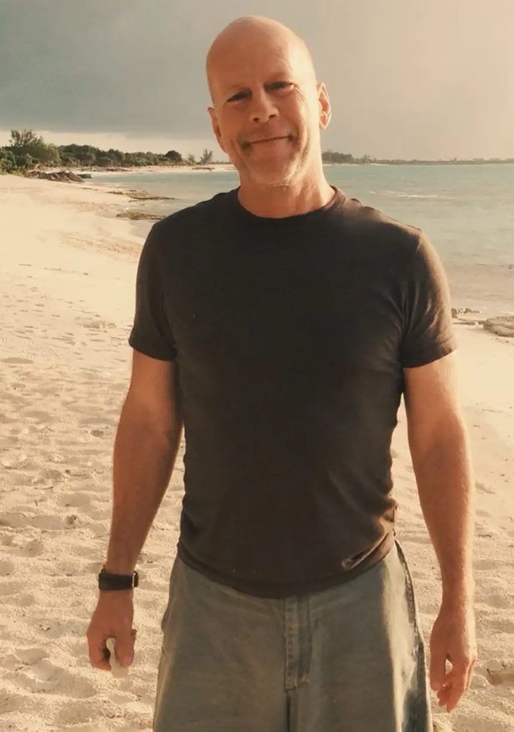 bruce willis 70 yasina girdi kizi rumer saglik durumunu acikladi 1 g5bsCVhI