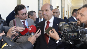 cenevrede kibris toplantisi kktc lideri ersin tatar her iki tarafin faydasina 5R6g3RBz