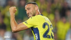 cenk tosun anlasmaya vardi japonyaya gidiyor tgjQJOGV