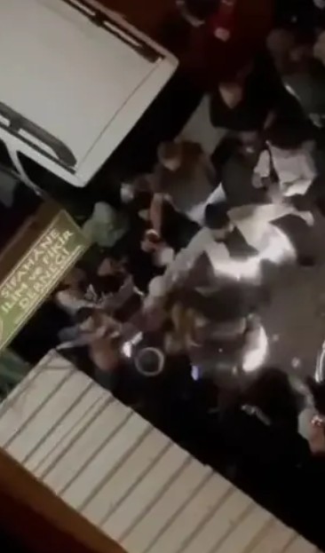 cubbeliye kufurlu yumruklu saldiri cezasi belli oldu 2 rYhP67U1