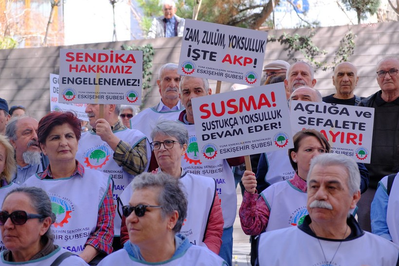 emeklilerden bayram ikramiyesi tepkisi 1 hNKjsUK8