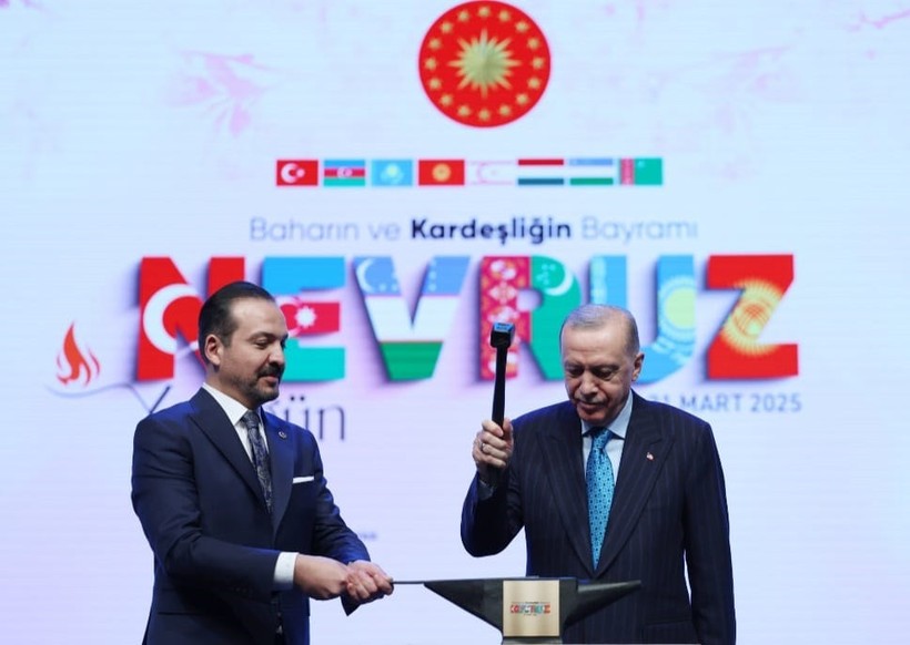 gecen yil meral aksenere bu yil erdogana her orsun adami 1 cPsQi5SV