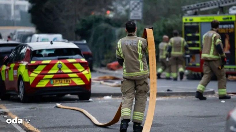 heathrow havalimaninda trafo yangini binlerce ucus iptal kuresel seyahat felc oldu 9 8mmsDbIh