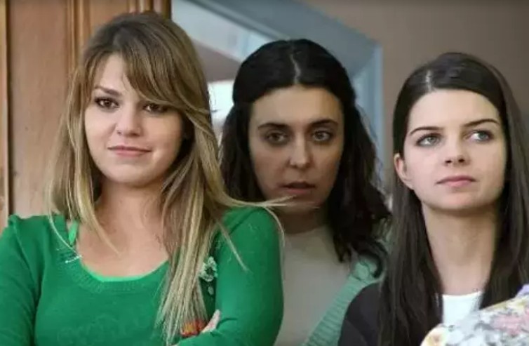 iskence goren 16 gencten biriydi munire apayadin yillar sonra sessizligini bozdu 0 QZ4fephf