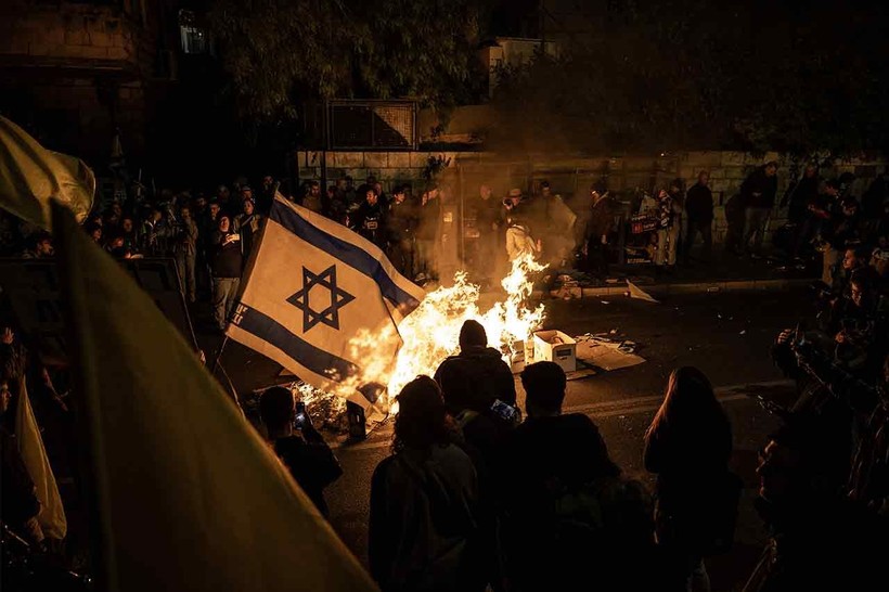 israil vuruyor ic kavga buyuyor netanyahunun evine baskin cok sayida gozalti 11 5K8HYj2A