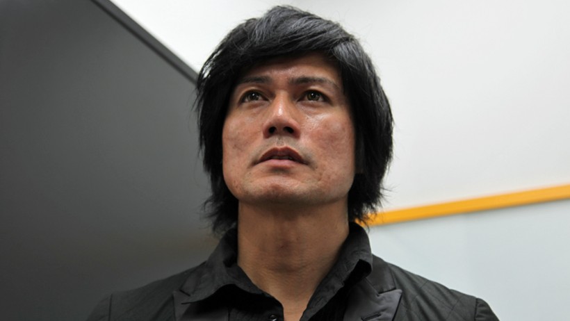 japonlarin ilginc terapi yontemi yakisikli erkeklere aglamak icin para veriyorlar 1 7ap8fMPJ