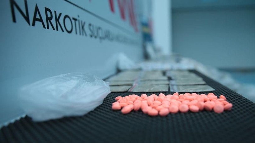 kolombiyali uyusturucu kacakcilari abdye teslim edildi 3