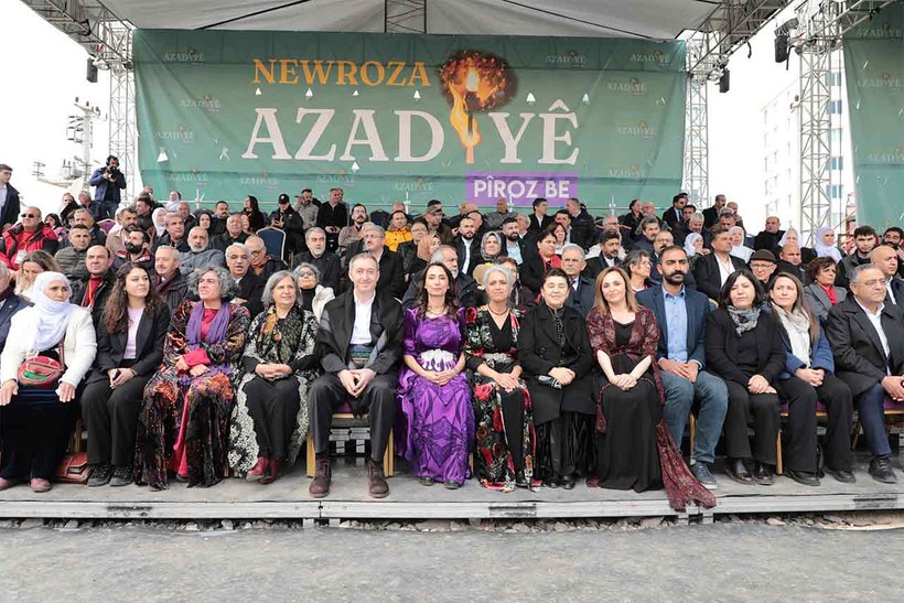 nevruzda nerede neler oluyor diyarbakirlilar bekledigini bulamadi ozgur ozelden dehakli mesaj 2 6Q1lm1Gw