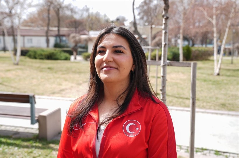 sevval ilayda tarhan kazandigi madalyalarla tarihe gecti 1 zcR97EL9