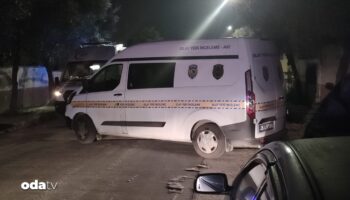 sokak ortasinda vahset olumle bitti sDgrYw5i