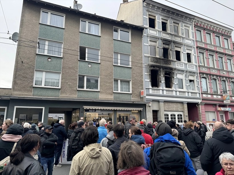 solingen saldirganinin evinden nazi ve hitler ovgusu cikti 2 BmbYErQ5