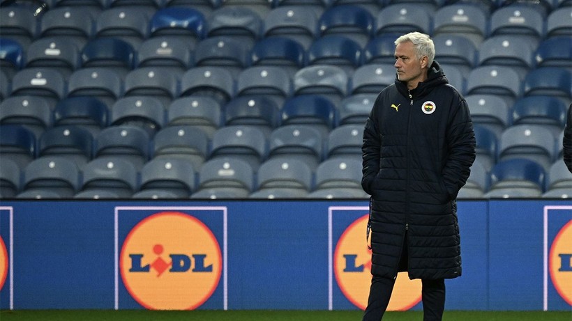 spor yazarlari rangers fenerbahce macini yorumladi turkiyede olsa bu rezilligi iki hafta konusurduk 10 iyRsSTww