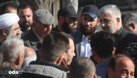 suriyede olaylar yatisiyor icisleri bakani lazkiyede bakan alevileri dinledi mahalledeki silahlar orduya teslim edildi ezKiZW4s