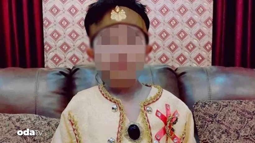 tayland yasakladi 9 yasindaki cocuk tarikat liderine unlu aktrist destek verdi 0 RWKCtltC