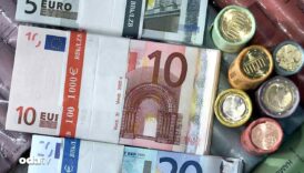 ve euro cumhuriyet tarihinin rekorunu kirdi 48LgrCJG