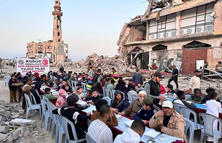 yildiz tilbeden gazzede iftar 0 vRNki5rG