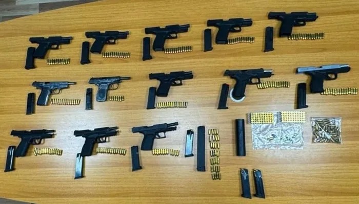 yunanistan turkiye hattinda cifte infaz kanli hesaplasma baygaralar ve cogaclar fetocuyuz diyerek siginma istediler 8 vY4ABXMS